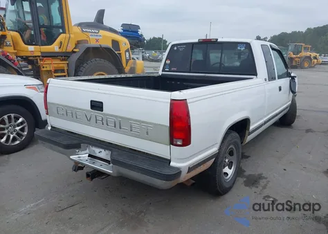 1995 Chevrolet Gmt-400 C1500 z USA, uszkodzony, nr VIN 2GCEC19K8S1204866